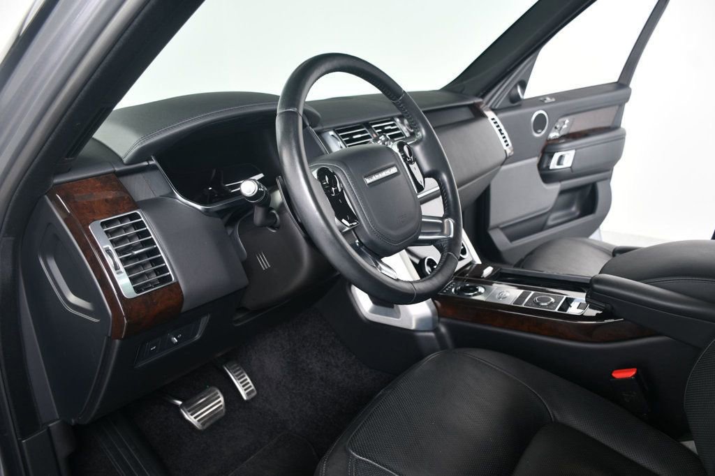 Used 2021 Land Rover Range Rover P525 Westminster Edition image 27