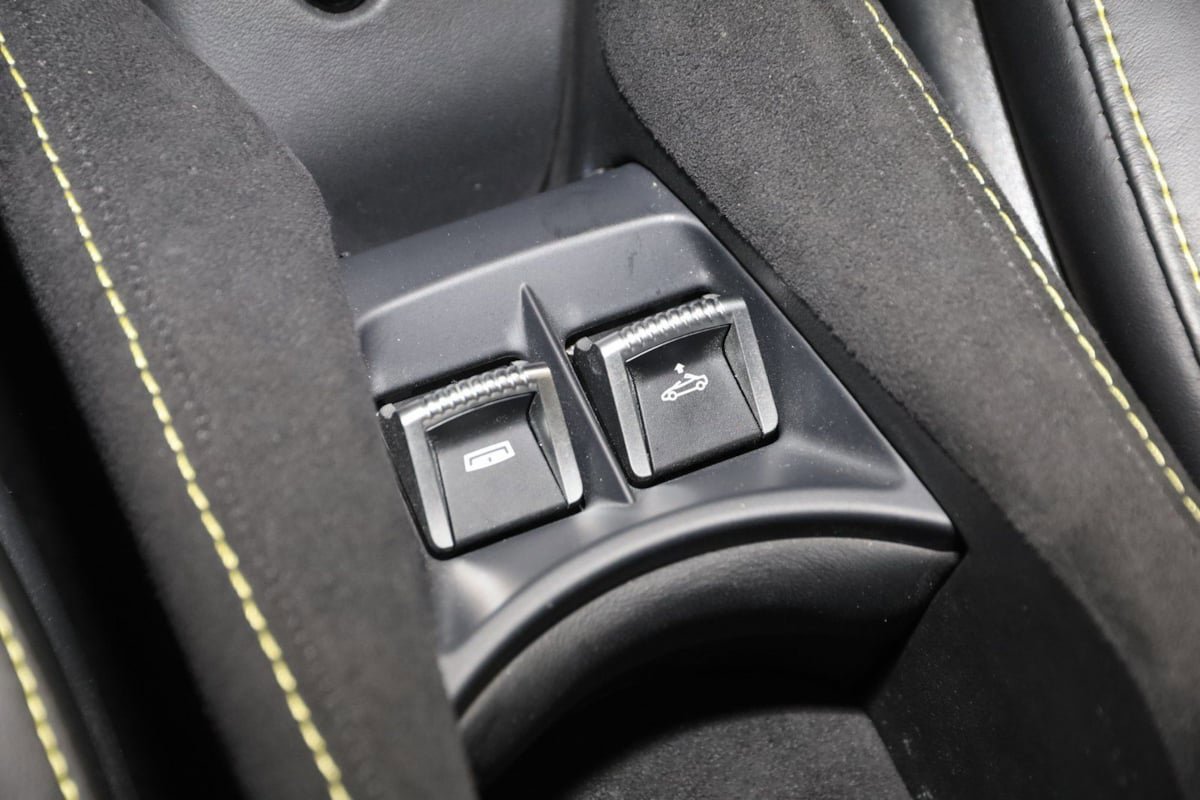 Used 2022 McLaren 720S Performance image 47