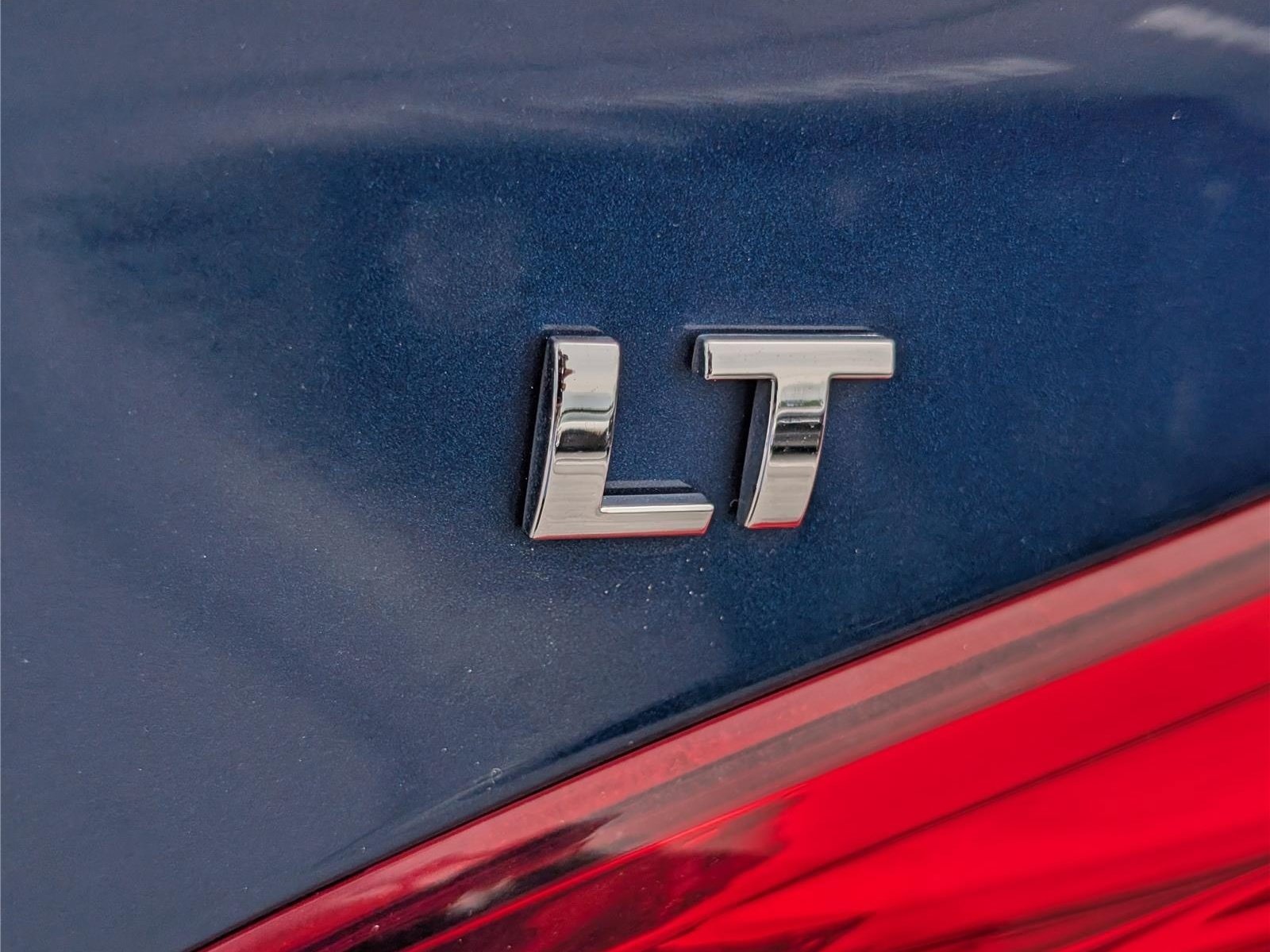 Used 2019 Chevrolet Cruze LT w/ Convenience Package FWD image 10