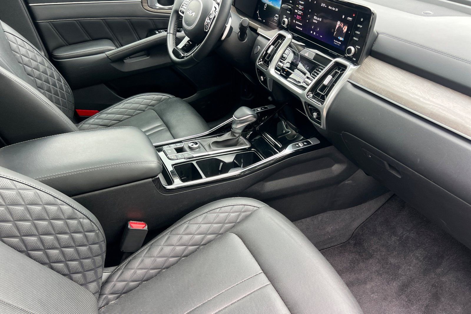 Used 2023 Kia Sorento SX Prestige AWD/4WD image 20