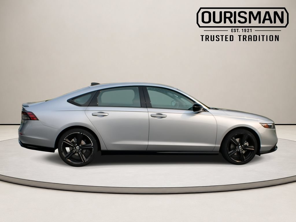 Used 2023 Honda Accord Sport image 10