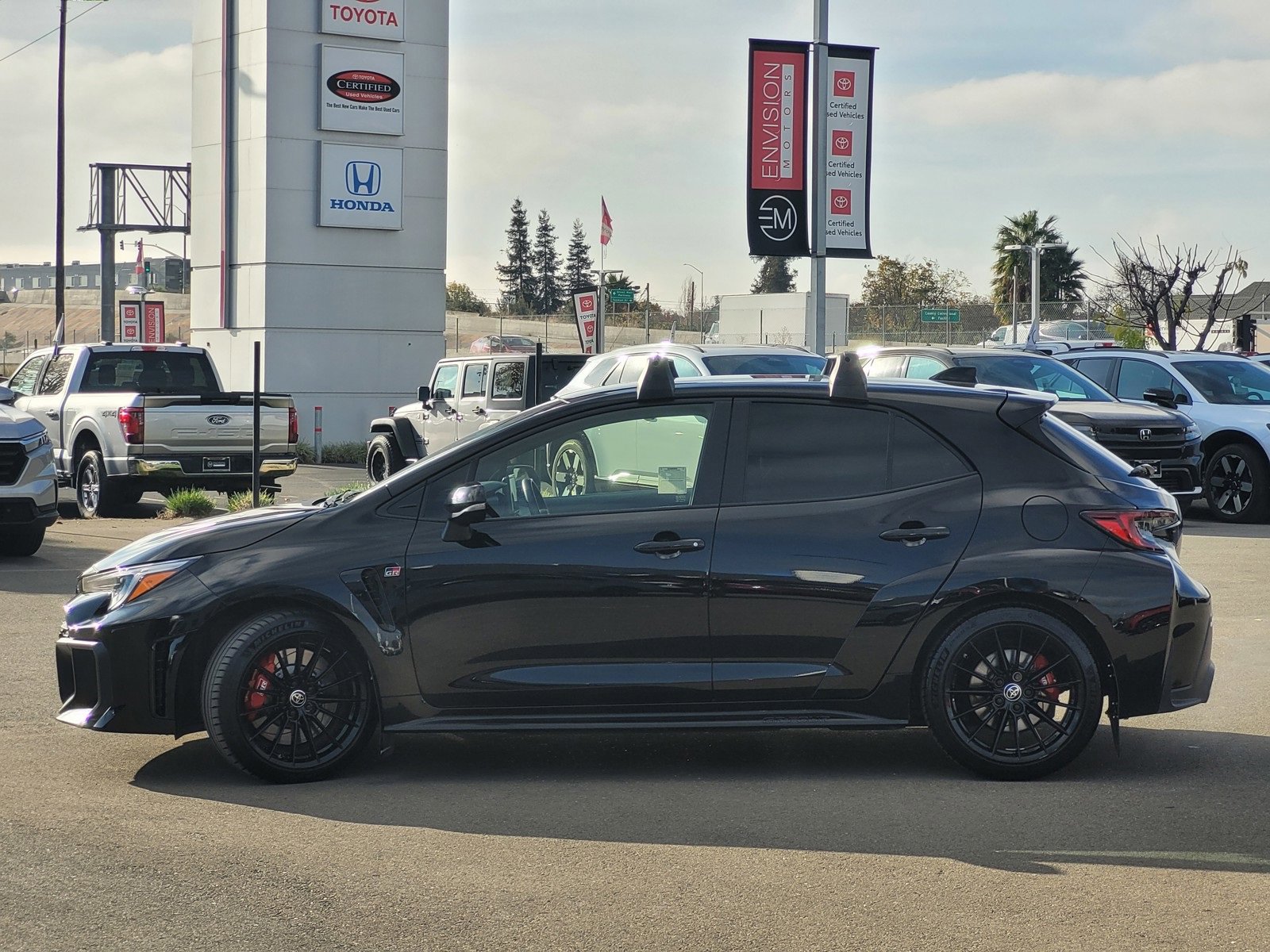 Used 2025 Toyota Corolla Core image 8