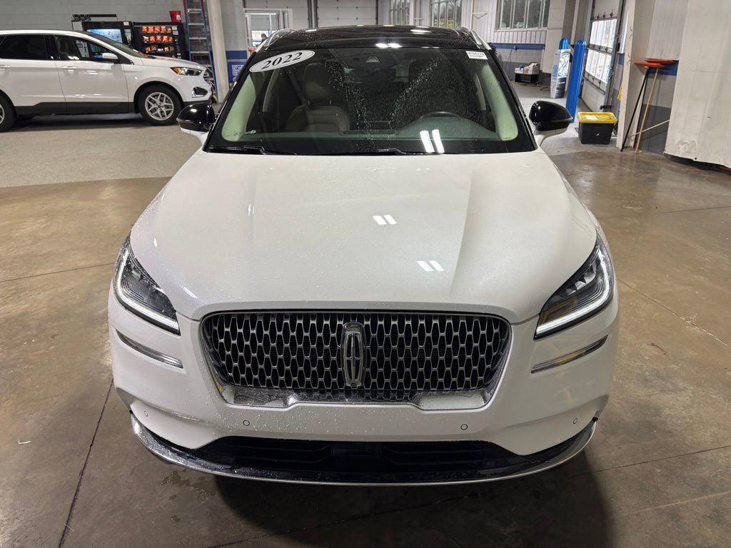 Used 2022 Lincoln Corsair Reserve w/ Equipment Group 201A image 3