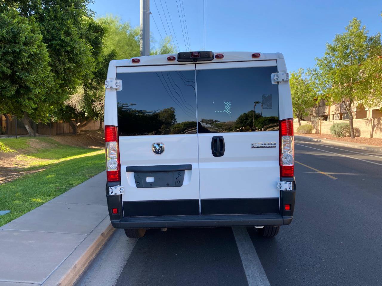 Used 2025 RAM ProMaster 2500 w/ U-Haul Equipment Group FWD image 9