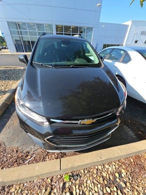 Used 2020 Chevrolet Trax LT w/ LT Convenience Package FWD image 13