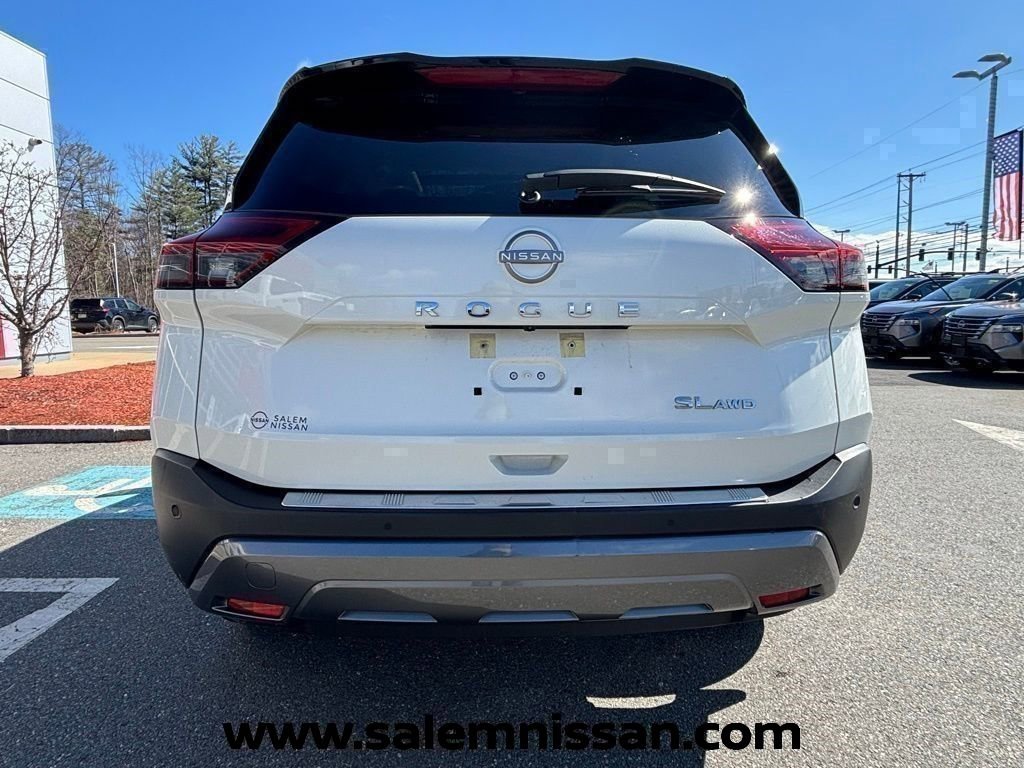 Certified 2023 Nissan Rogue SL image 17