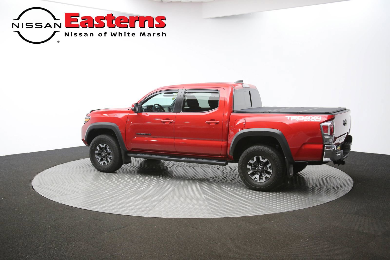Used 2022 Toyota Tacoma TRD Off-Road w/ Black Out Package (TMS) image 84