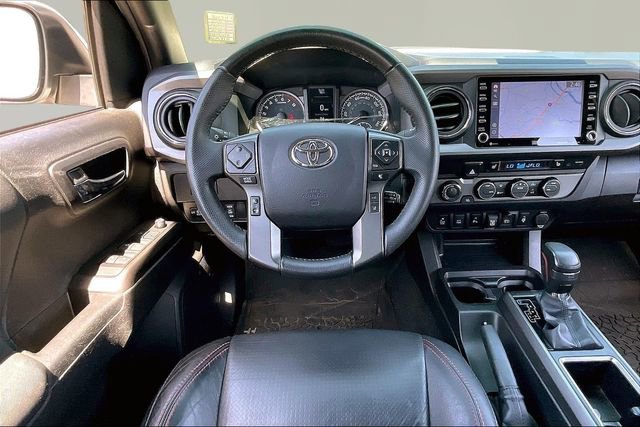 Used 2022 Toyota Tacoma TRD Pro AWD/4WD image 8