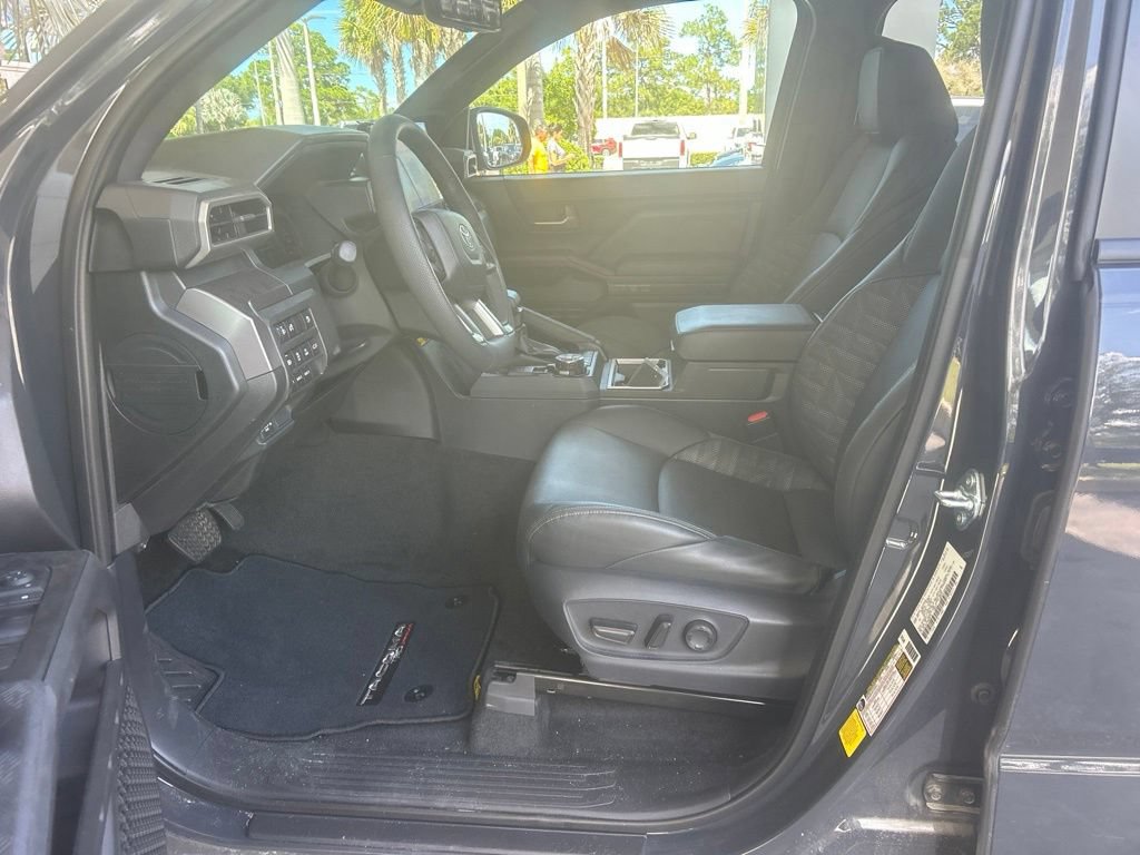 Certified 2026 Toyota Tacoma TRD Off-Road w/ TRD Off Road Premium Package AWD/4WD image 5
