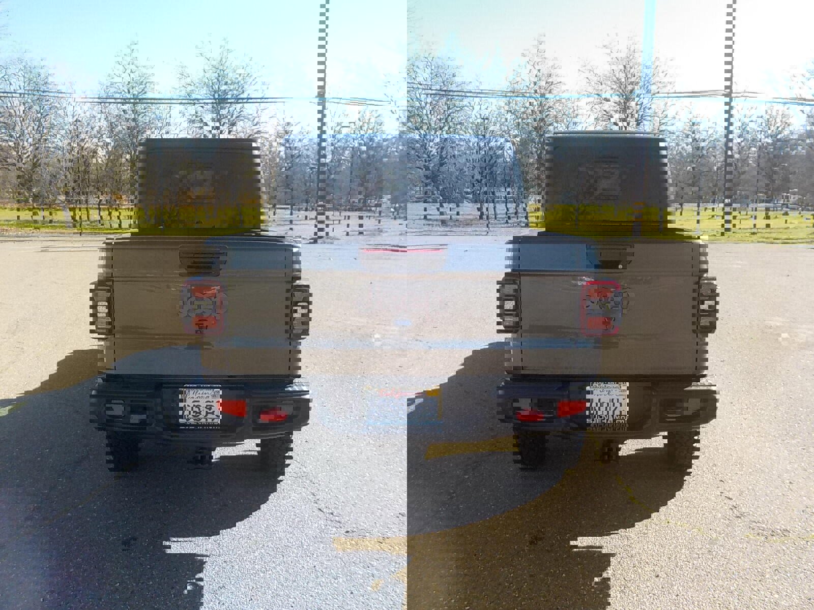 Used 2021 Jeep Gladiator Rubicon image 3