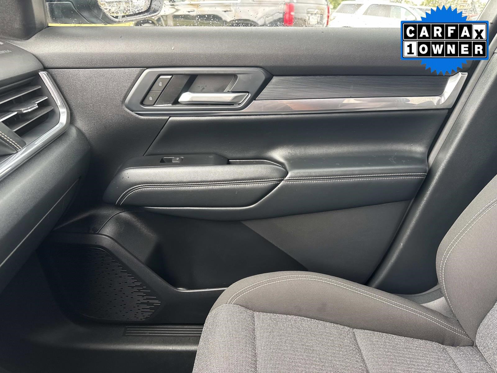 Used 2026 GMC Terrain Elevation FWD image 25