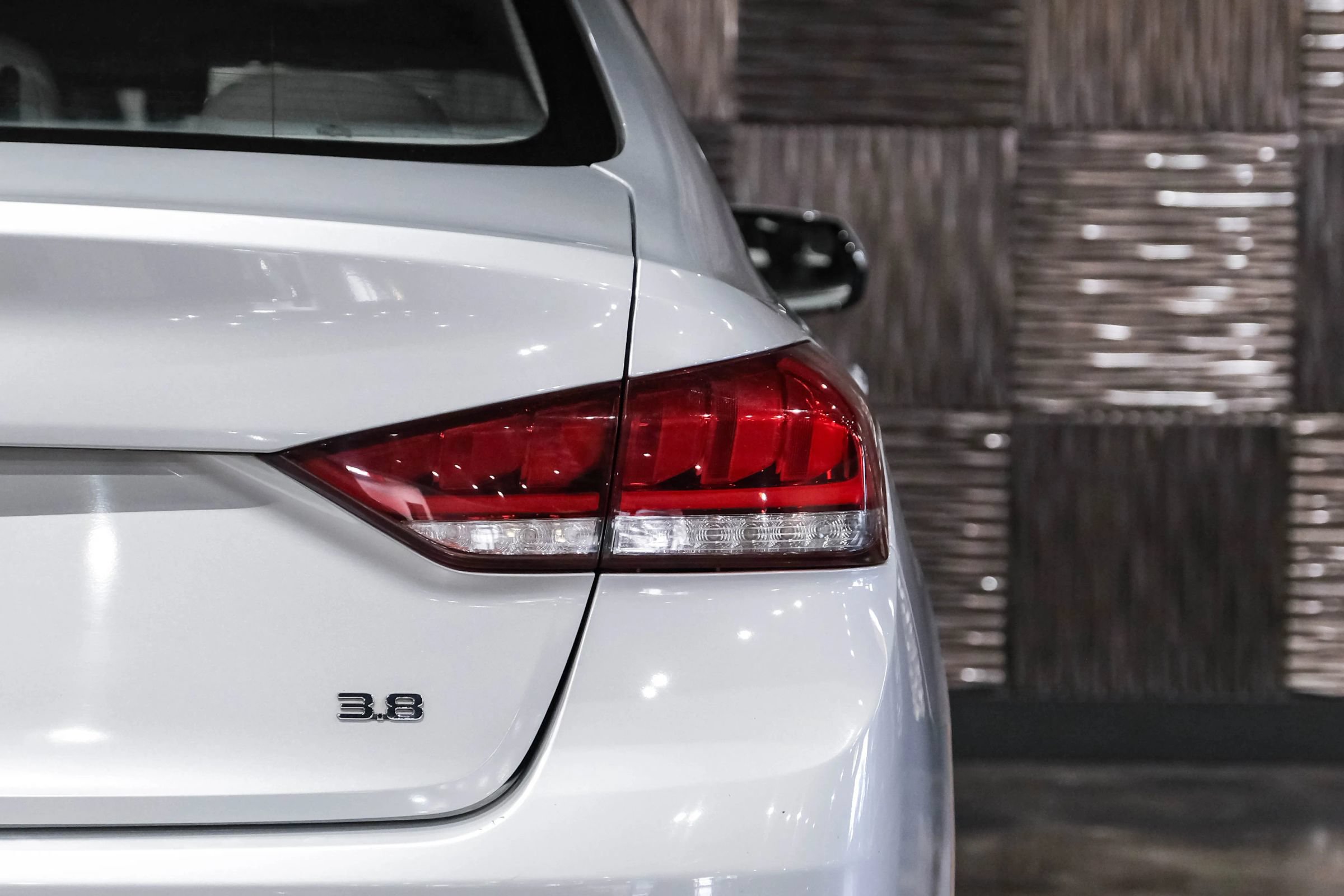 Used 2018 Genesis G80 3.8 w/ Option Group 02 RWD image 51