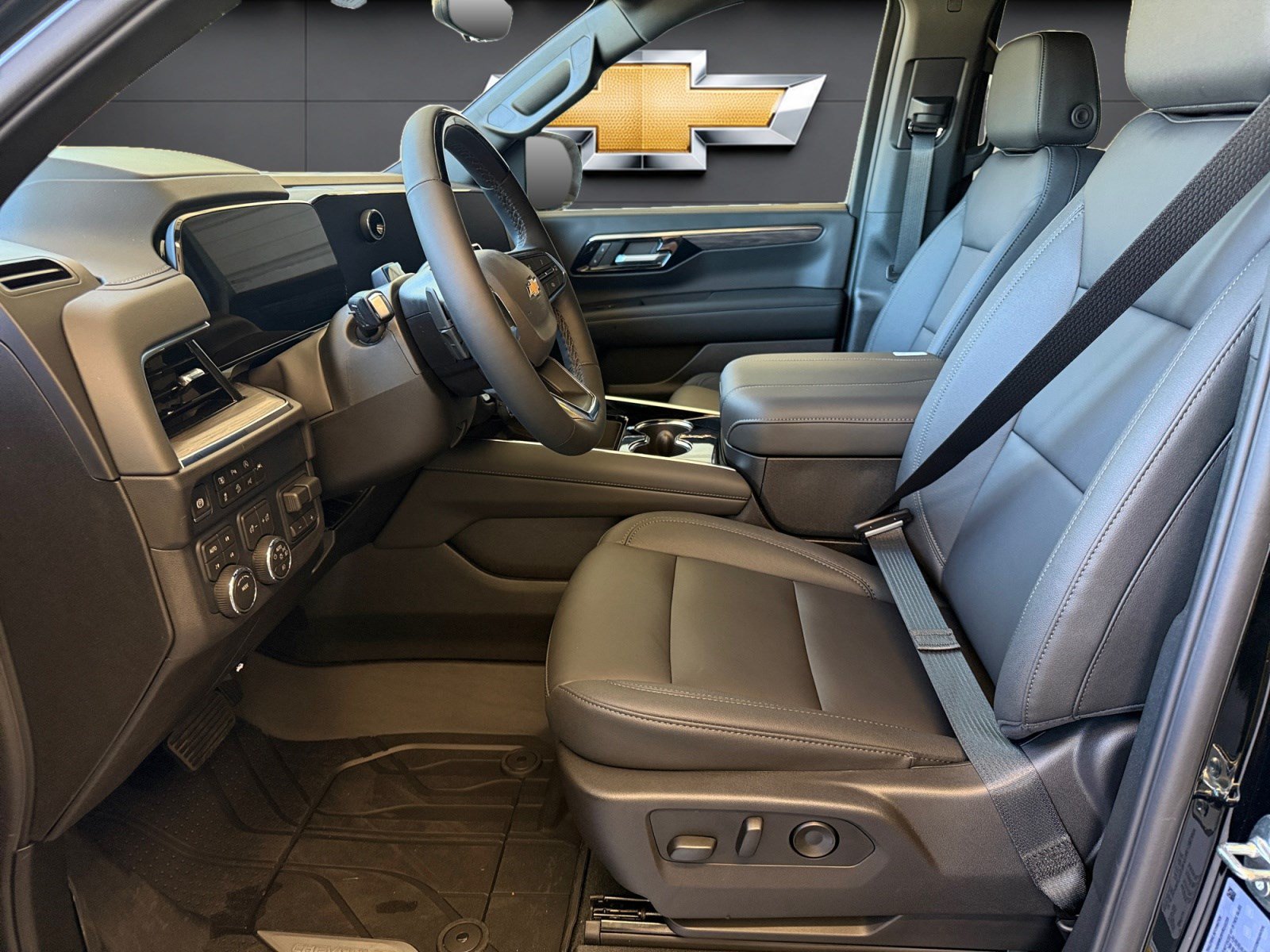 New 2027 Chevrolet Tahoe LT w/ Adventure Package 1 - Basket AWD/4WD image 9