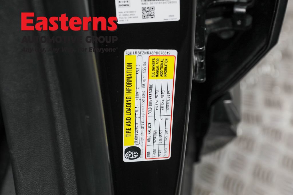 Used 2023 Buick Envision Essence w/ Sport Touring Package image 37