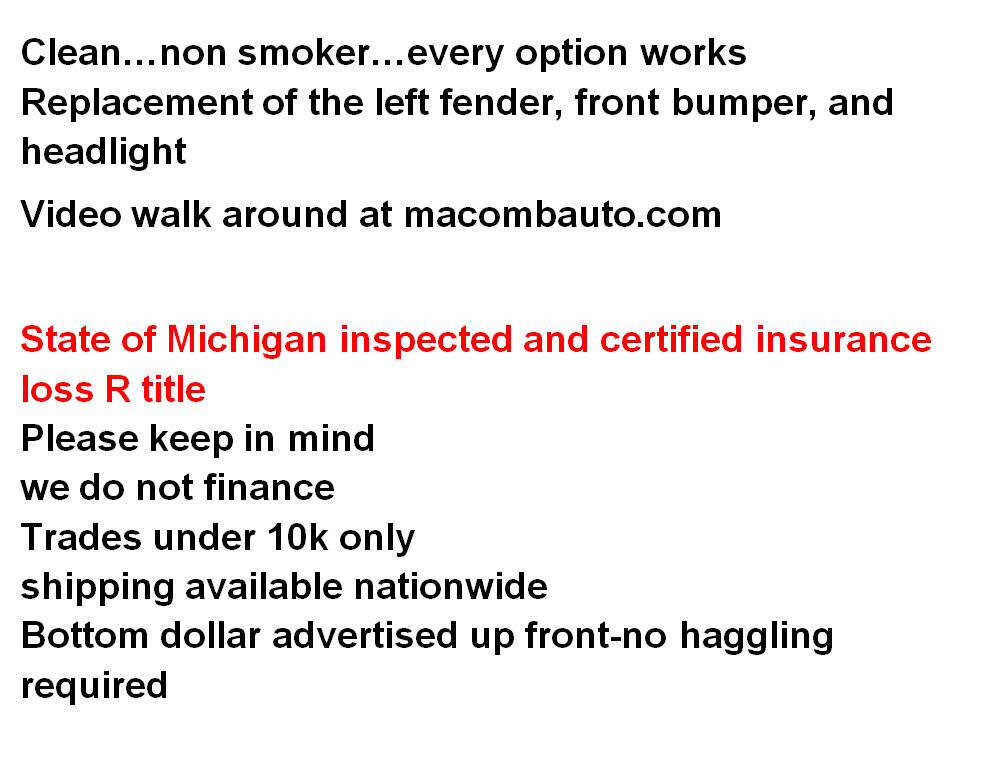 Used 2024 Honda Pilot Sport image 2