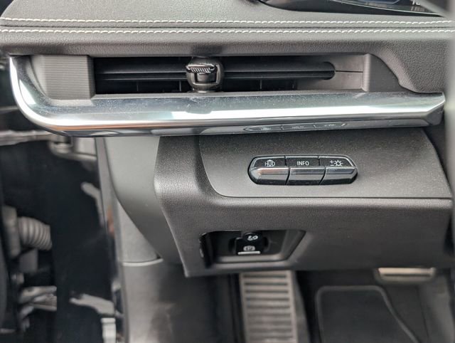 Used 2020 Chevrolet Corvette Stingray Preferred Cpe w/ 2LT Preferred Equipment Group image 30