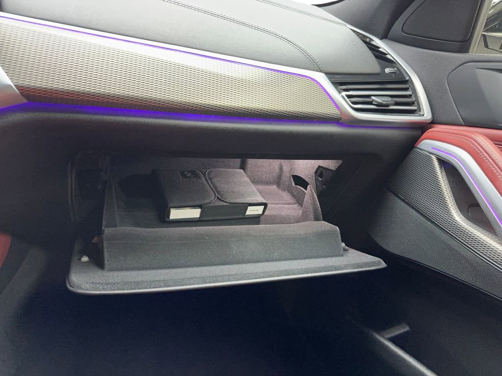 Used 2021 BMW X6 xDrive40i w/ M Sport Package image 35