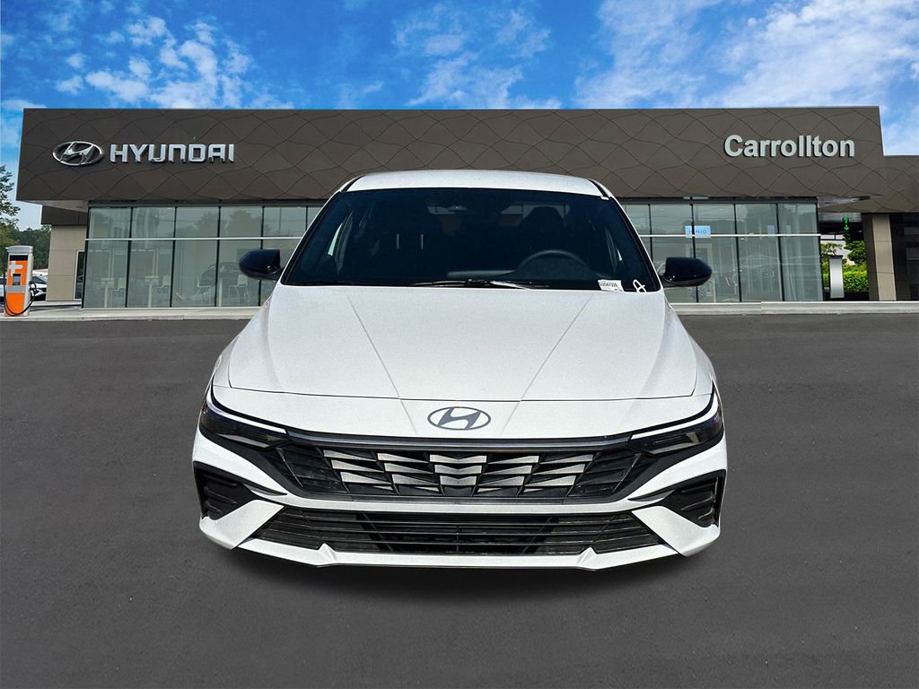New 2025 Hyundai Elantra Sport image 2