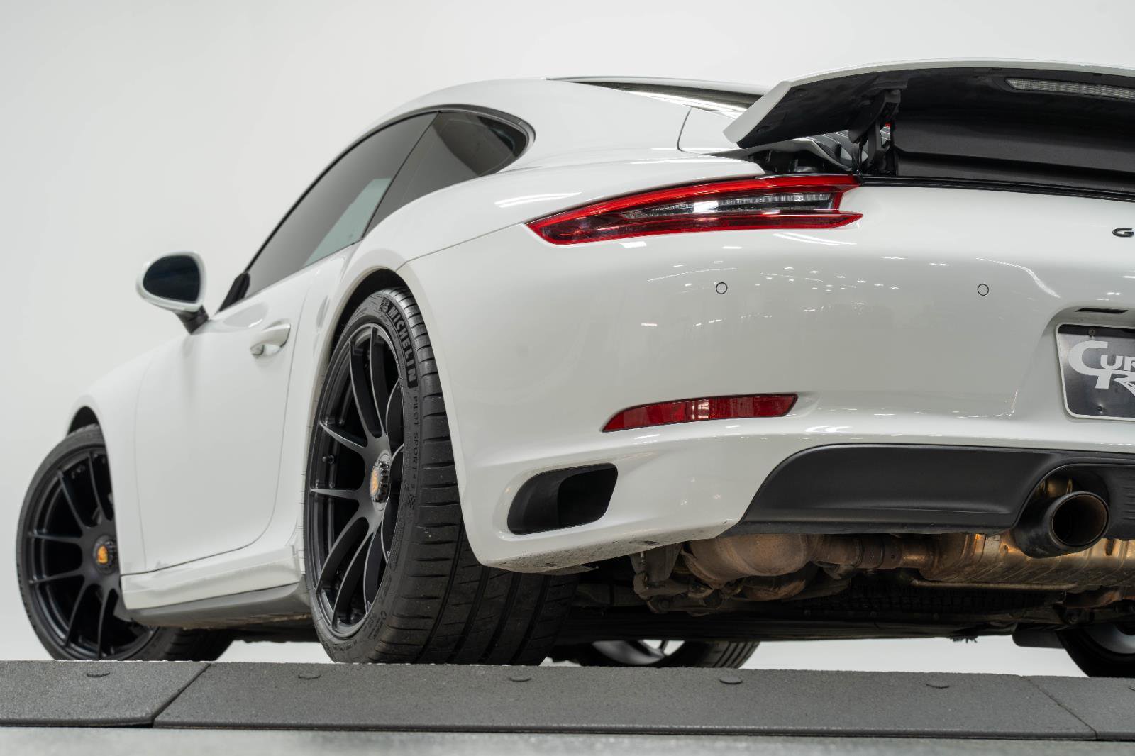 Used 2018 Porsche 911 Carrera GTS image 34