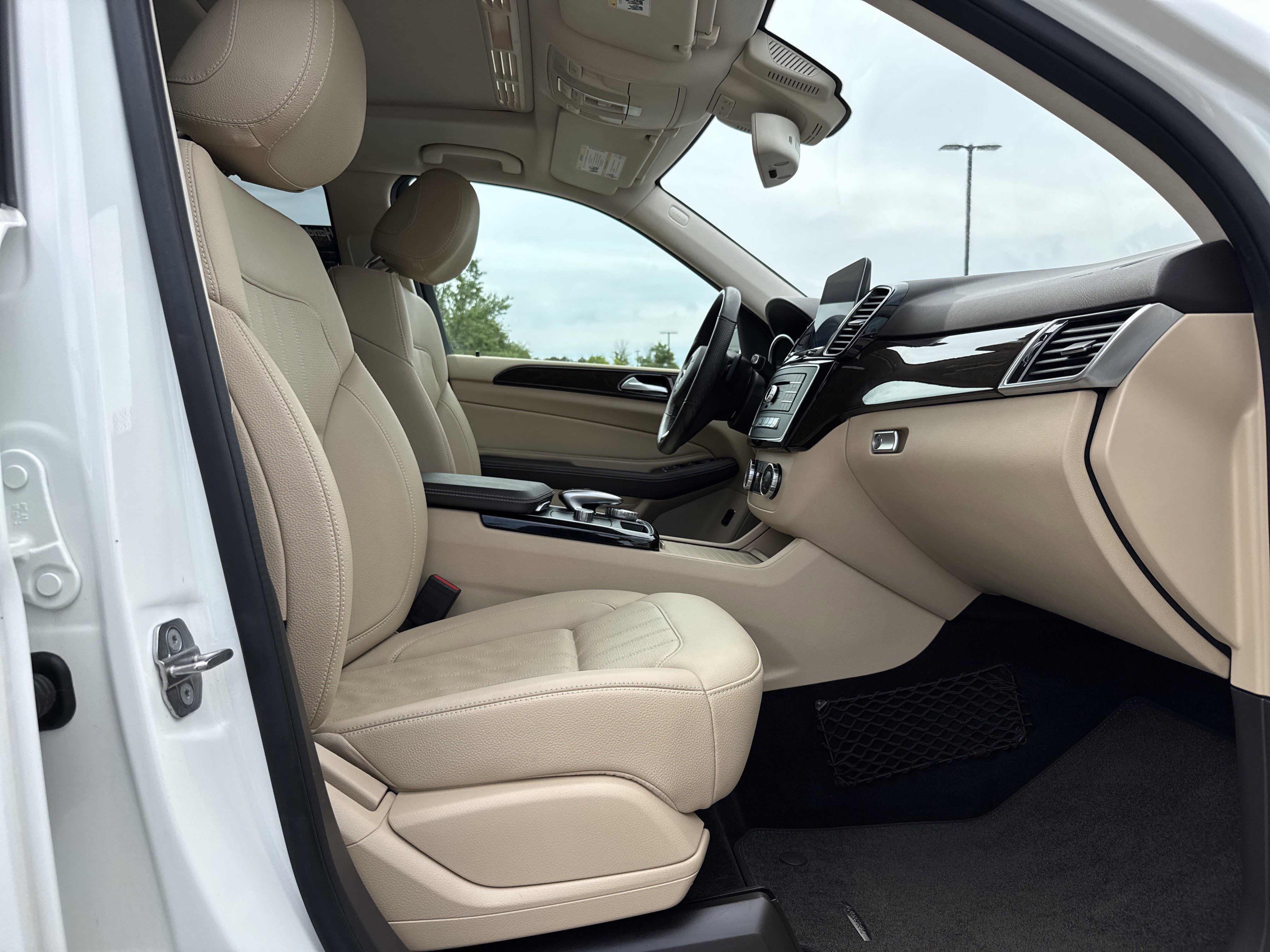 Used 2018 Mercedes-Benz GLE 350 image 30