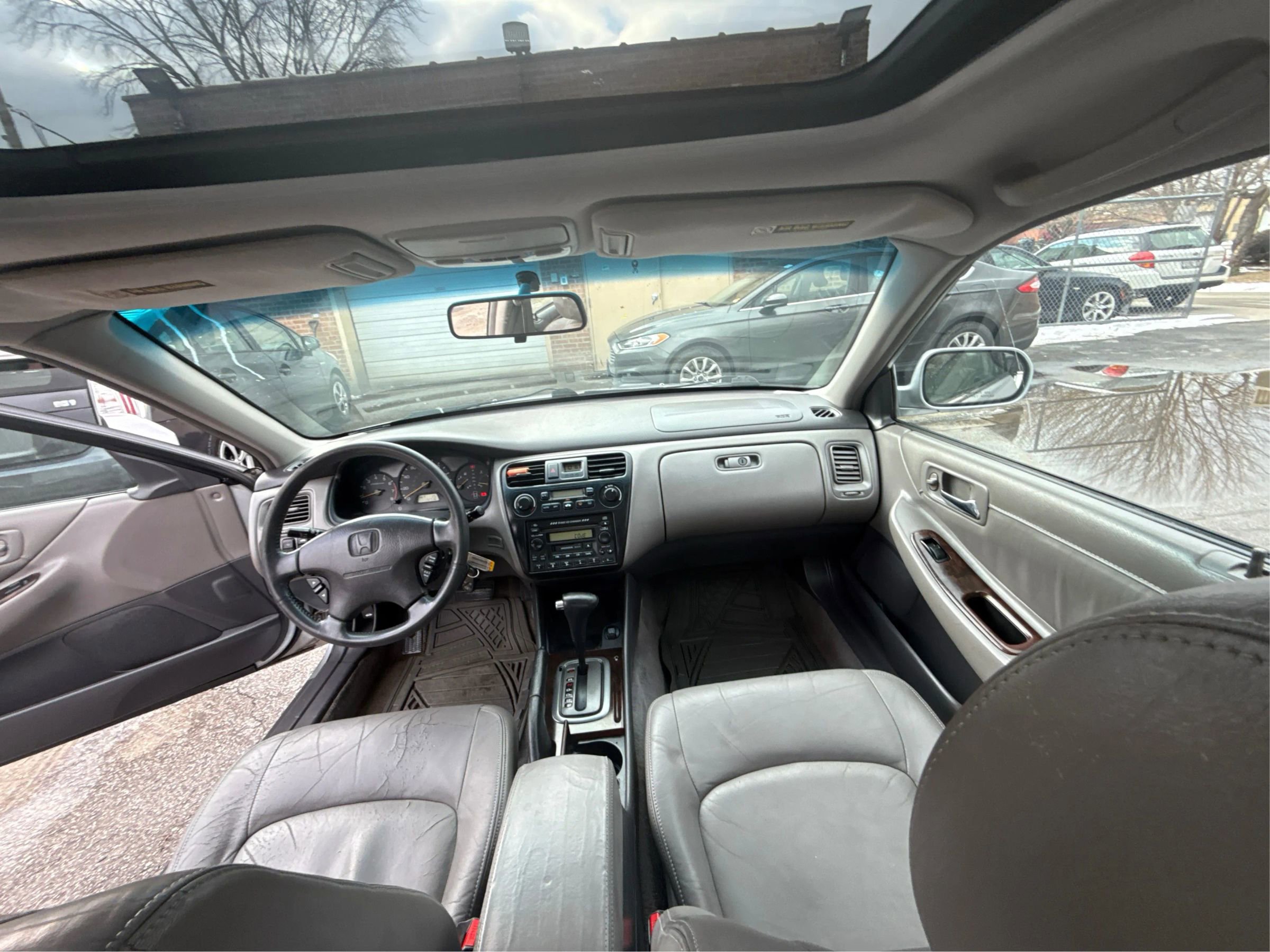 Used 2001 Honda Accord EX image 24