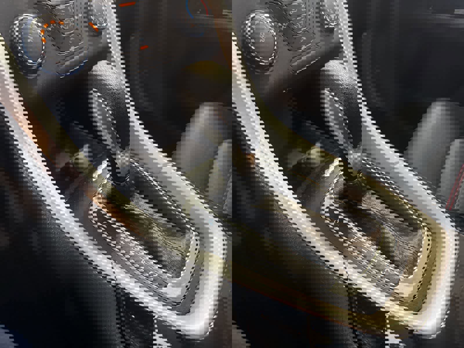 Used 2015 Ford Fusion SE w/ Equipment Group 201A image 23