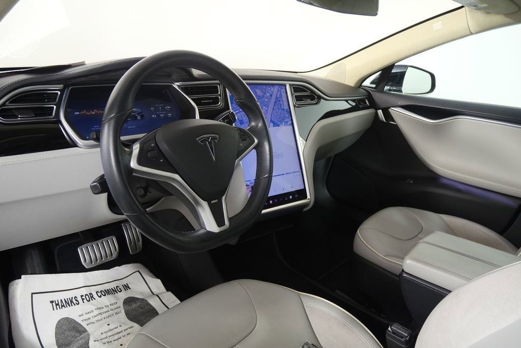 Used 2013 Tesla Model S Performance image 12