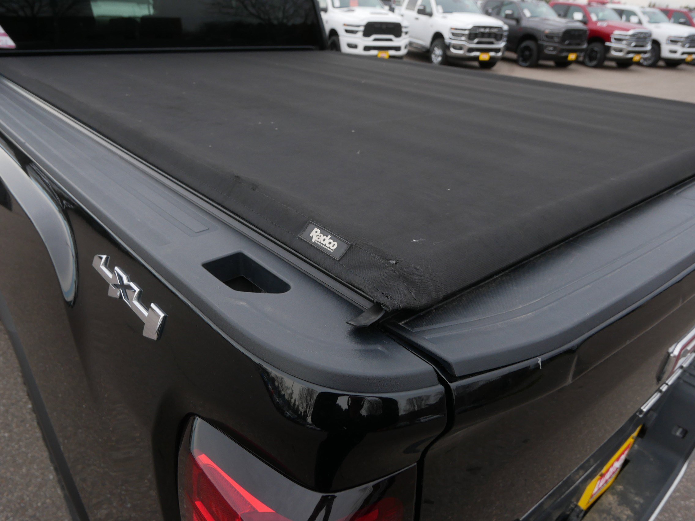 Used 2020 GMC Sierra 2500 SLE AWD/4WD image 18