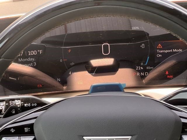 New 2027 Cadillac Vistiq Luxury AWD/4WD image 14