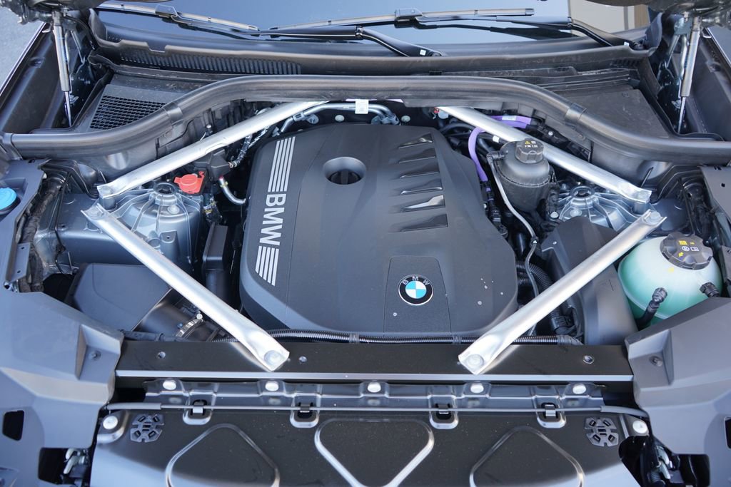 New 2026 BMW X5 sDrive40i w/ Premium Package image 21