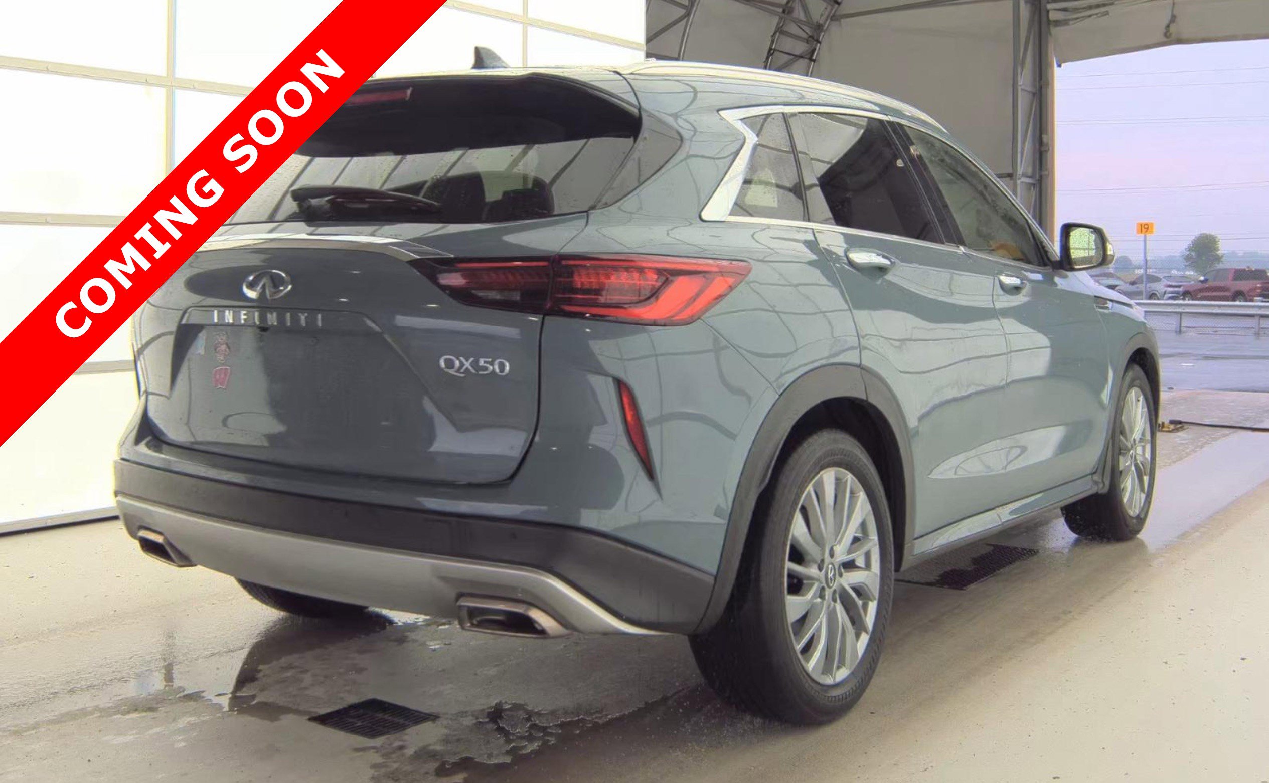Used 2023 INFINITI QX50 Luxe AWD/4WD image 6