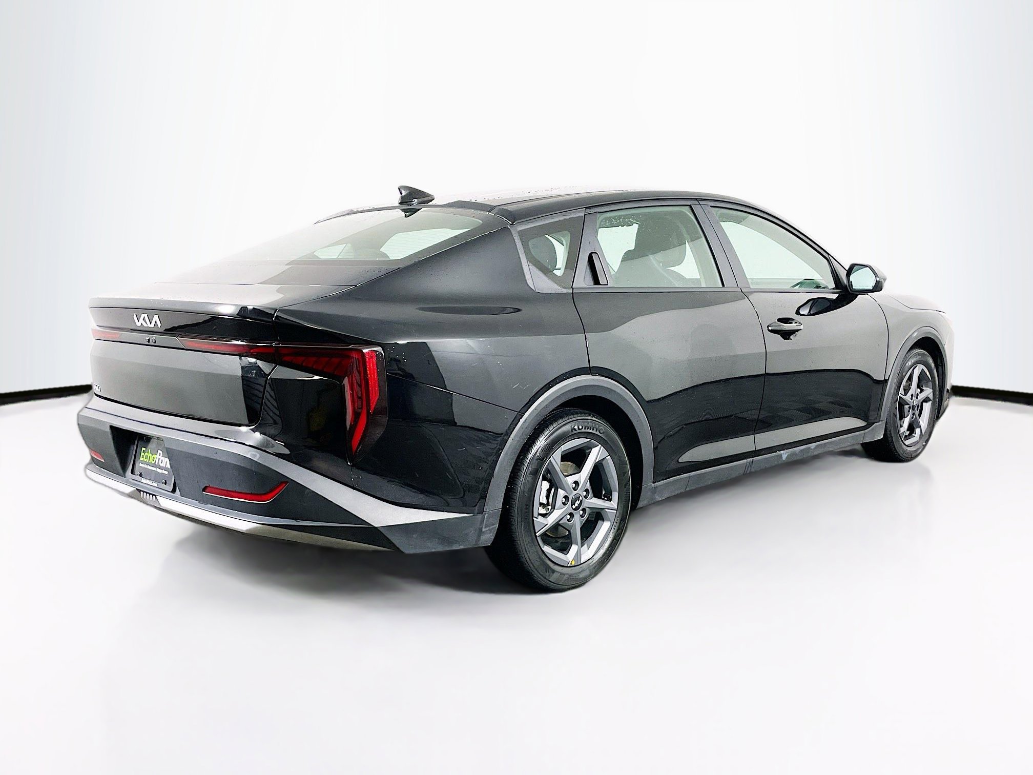 Used 2025 Kia K4 LXS image 9