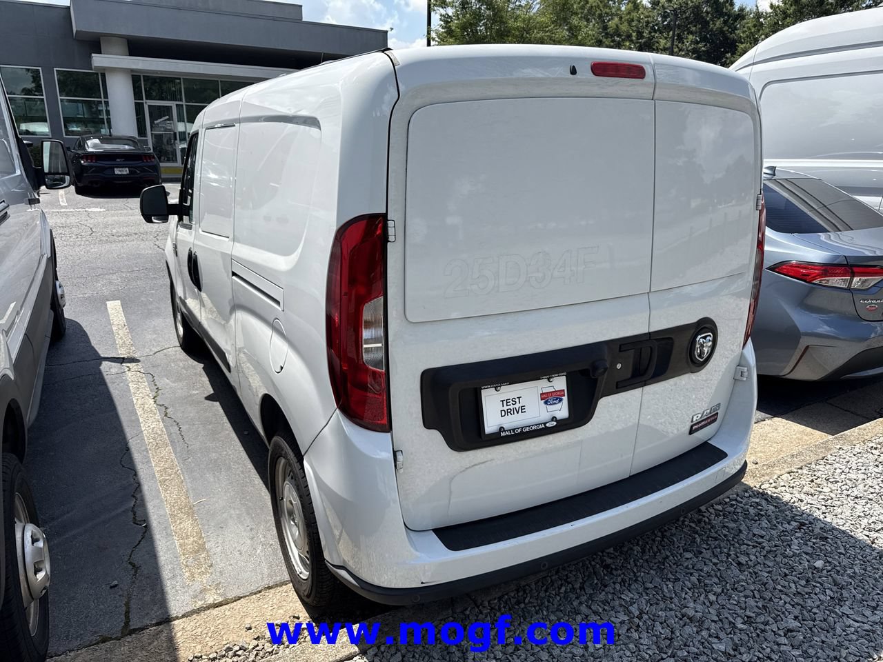 Used 2022 RAM ProMaster City Tradesman FWD image 2