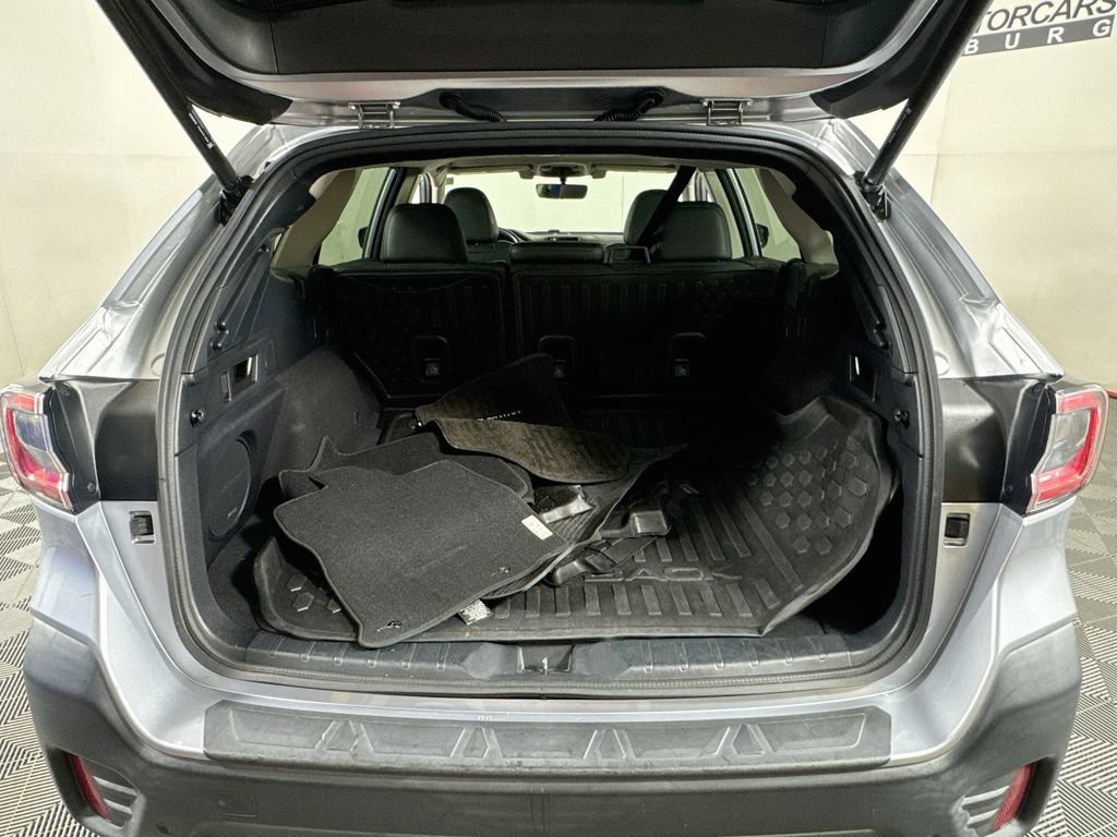 Used 2022 Subaru Outback Limited AWD/4WD image 28