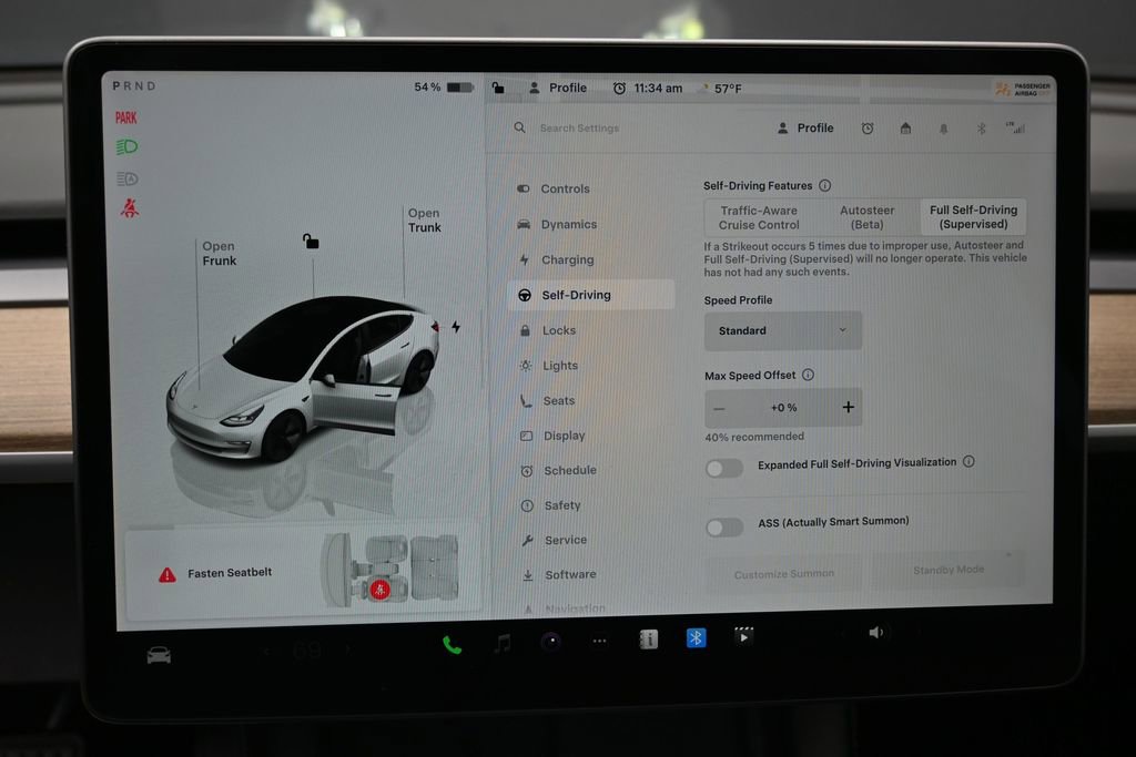 Used 2023 Tesla Model 3 Standard Range RWD image 25