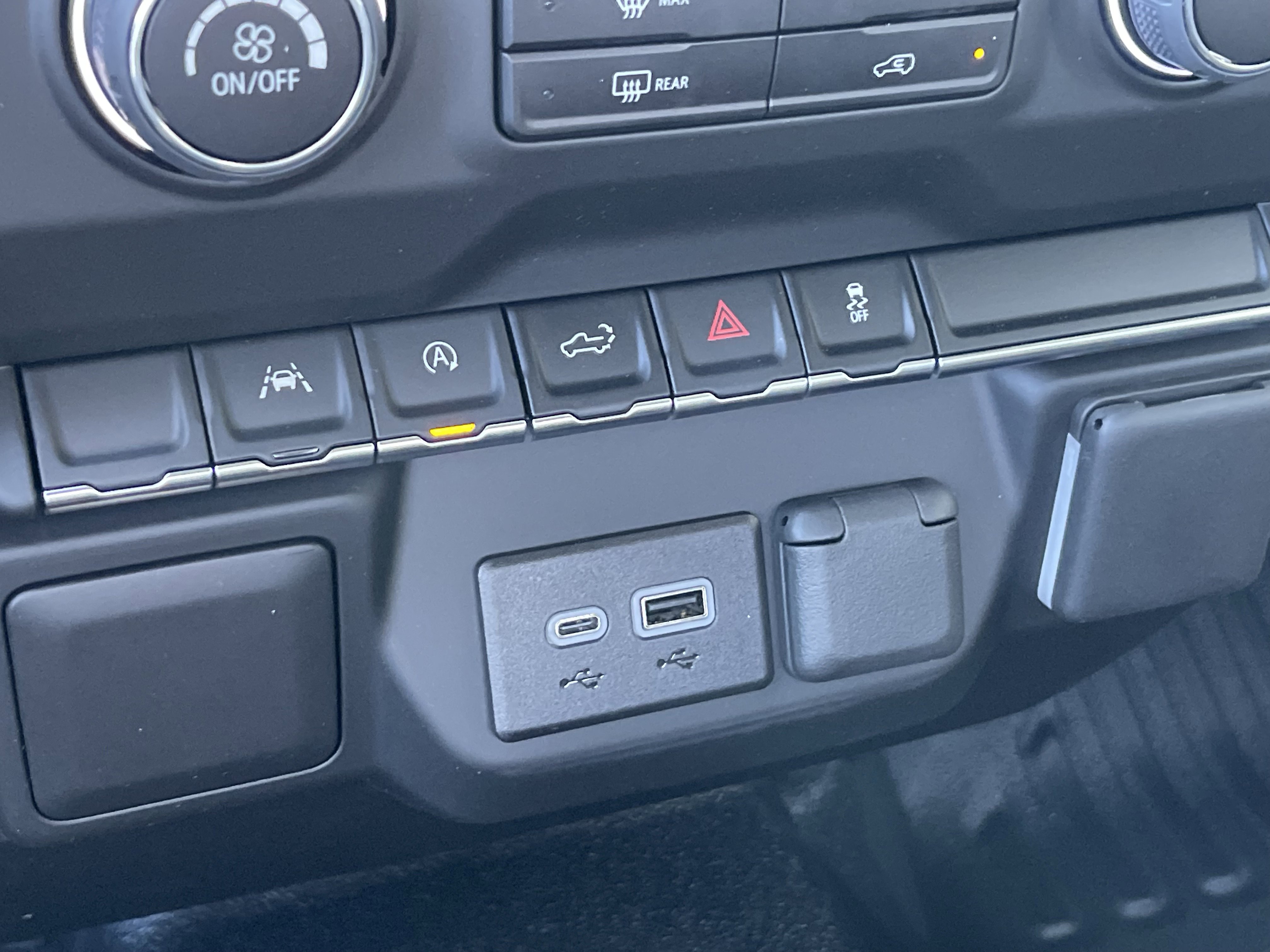 New 2026 Chevrolet Silverado 1500 W/T w/ WT Value Package image 17