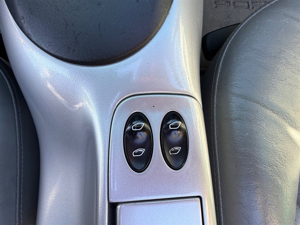 Used 2003 Porsche Boxster S RWD image 21