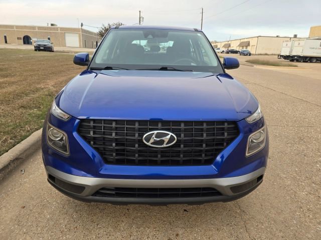 Used 2021 Hyundai Venue SE image 1