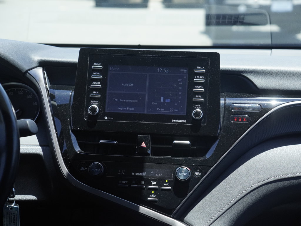 Used 2024 Toyota Camry SE FWD image 30