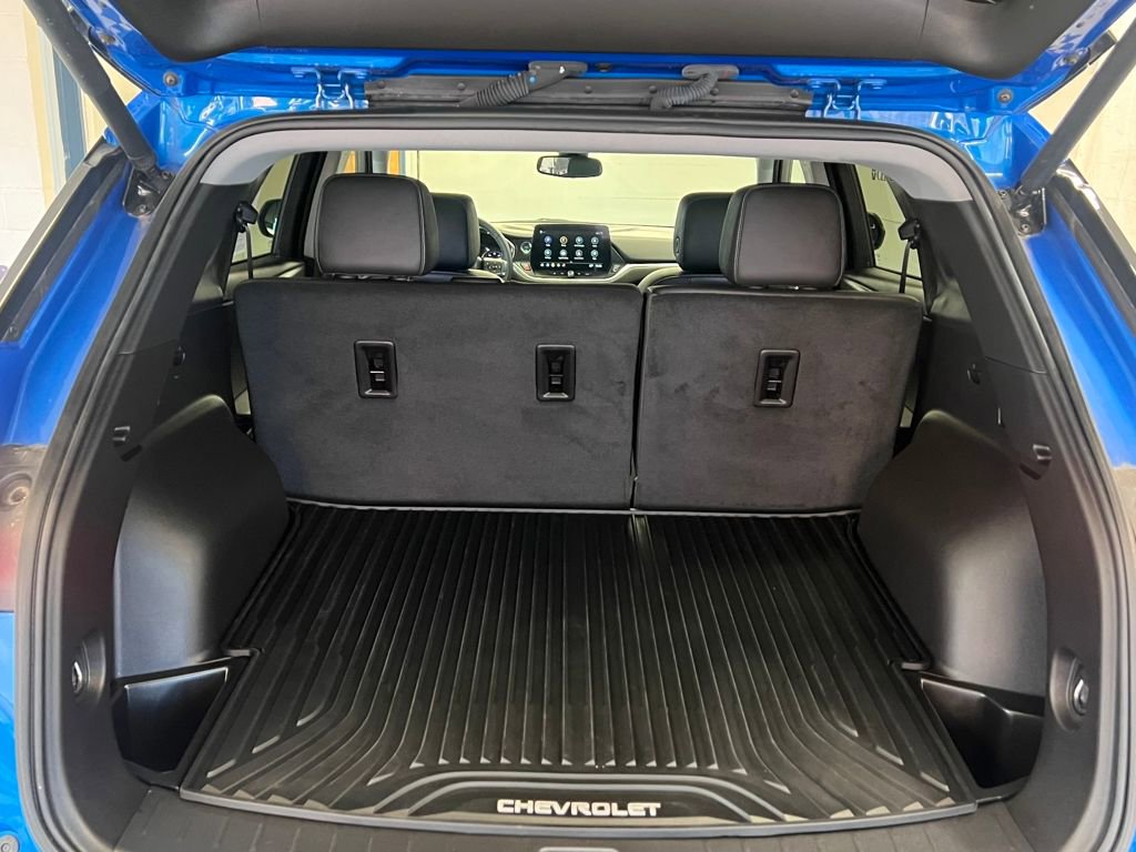 Used 2024 Chevrolet Blazer LT w/ Midnight/Sport Edition image 40