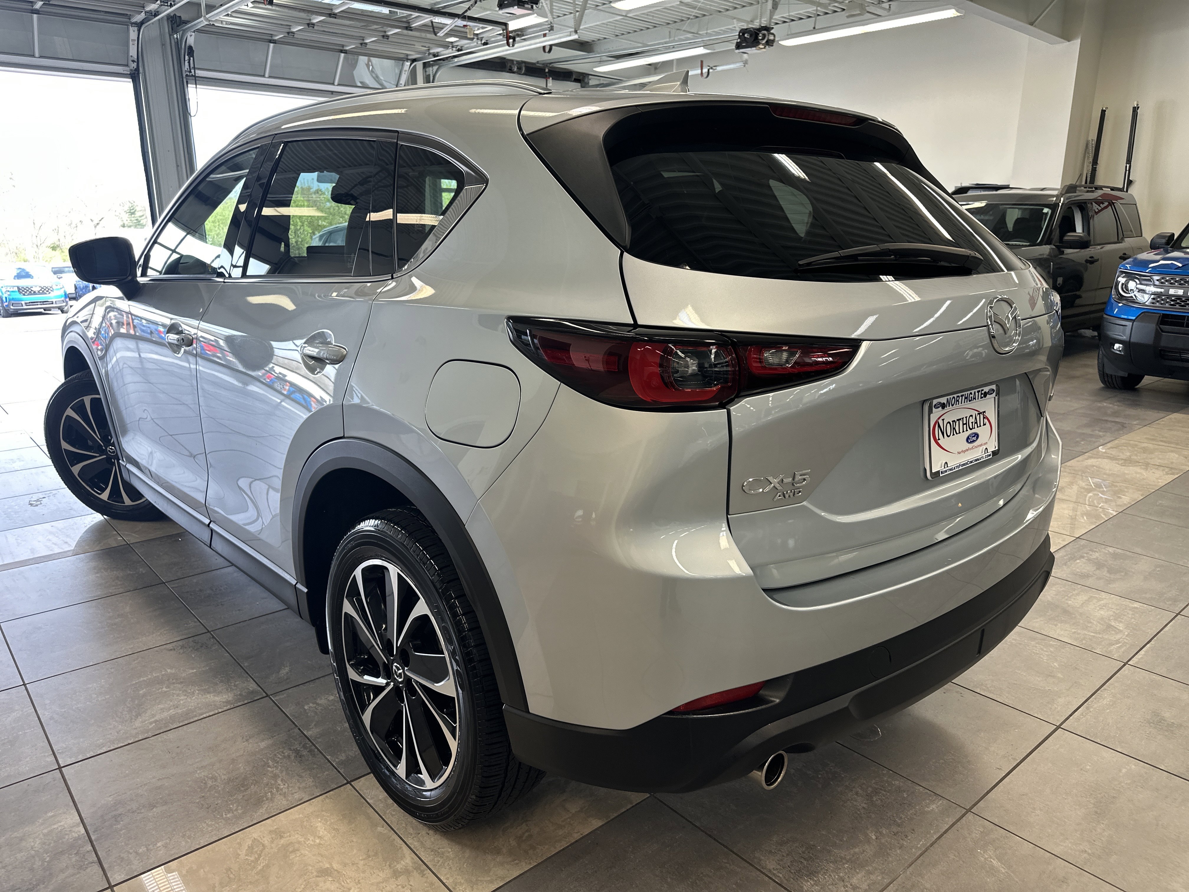 Used 2023 MAZDA CX-5 AWD 2.5 S w/ Premium Package image 15