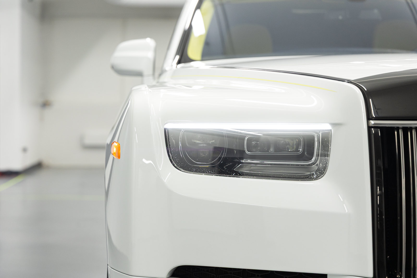 Certified 2024 Rolls-Royce Phantom Sedan w/ The Phantom Package RWD image 13