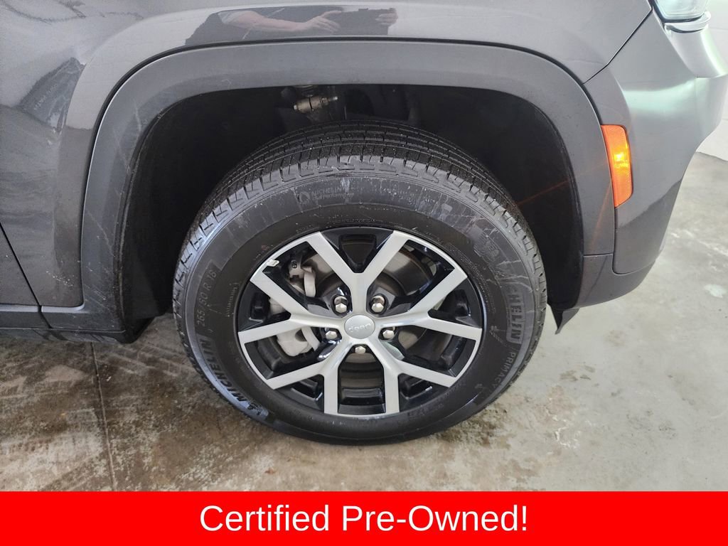 Certified 2025 Jeep Grand Cherokee Limited AWD/4WD image 43