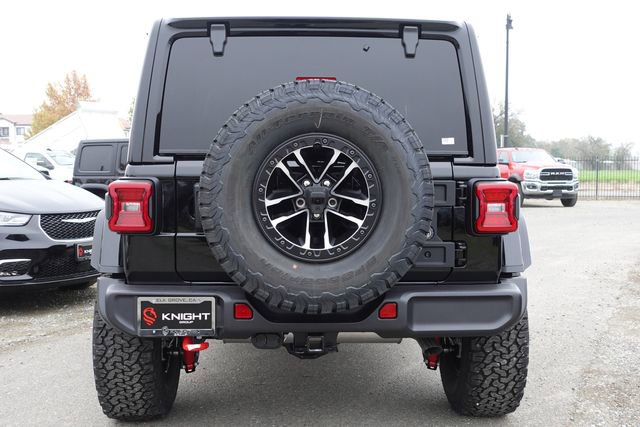 New 2026 Jeep Wrangler Unlimited Rubicon w/ Technology Group image 11