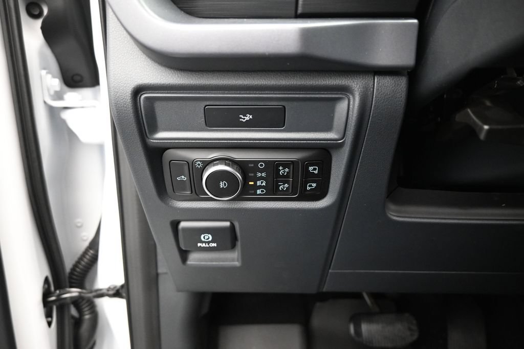 New 2026 Ford F150 XLT w/ Equipment Group 302A MID AWD/4WD image 12