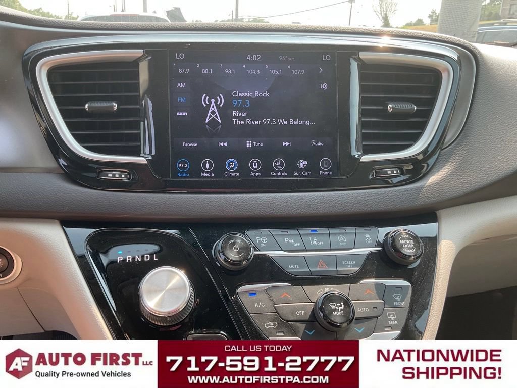 Used 2018 Chrysler Pacifica Touring-L w/ Advanced Safetytec Group FWD image 23