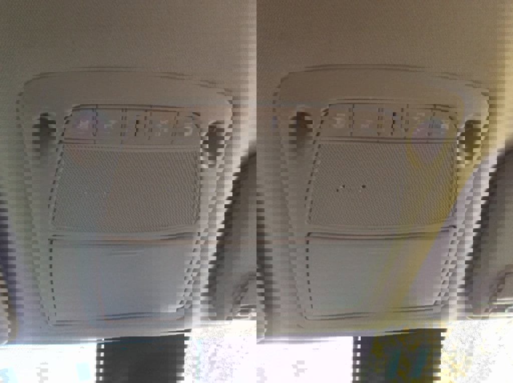 Used 2023 Nissan Murano SV image 27