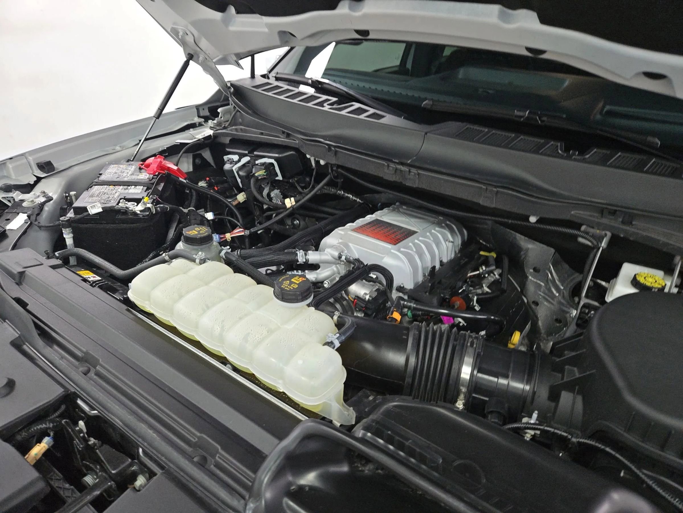 Used 2025 Ford F150 Raptor w/ Equipment Group 803A Raptor R image 23