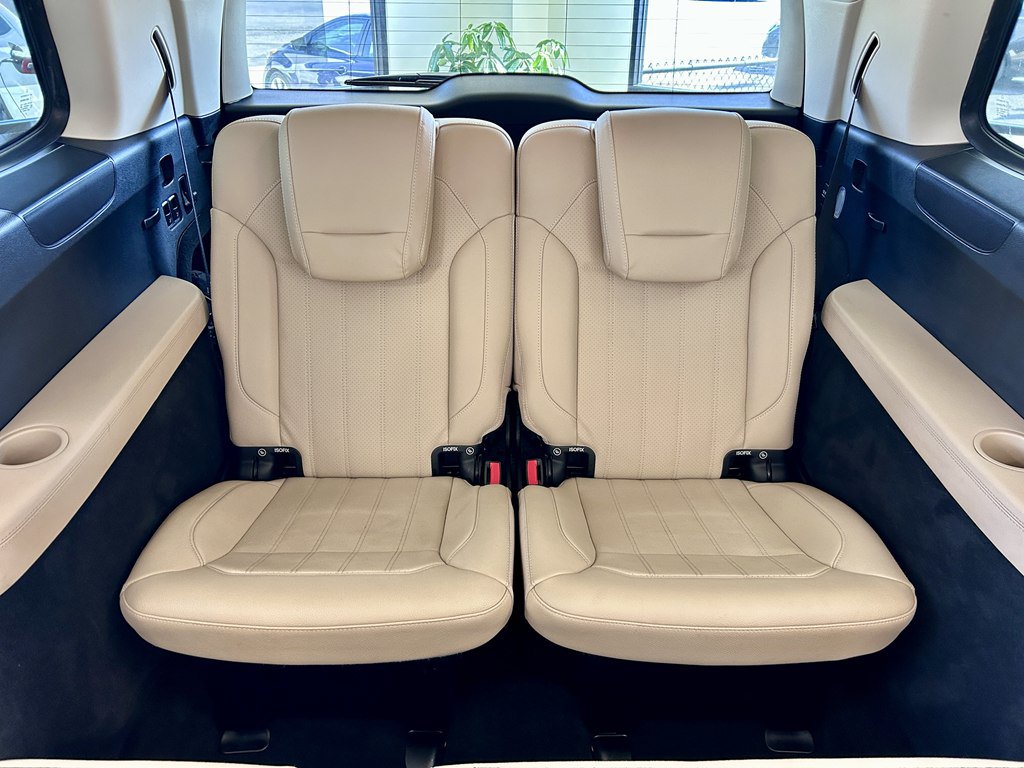 Used 2019 Mercedes-Benz GLS 450 4MATIC image 18