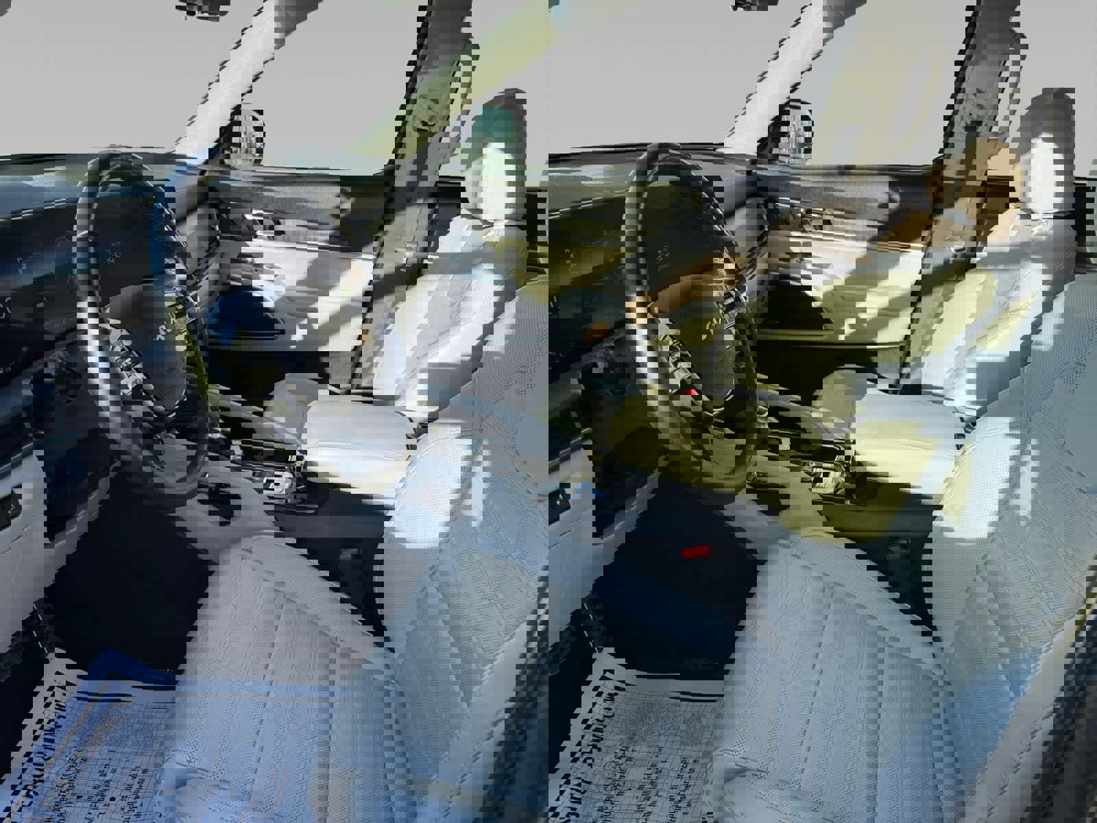 Certified 2024 Kia Telluride SX Prestige w/ Towing Package image 9